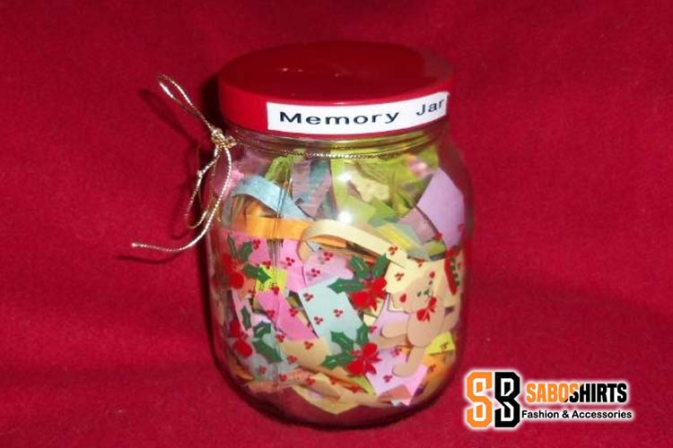 DIY Memory Jar or Scrapbook - Unique Christmas gifts for family